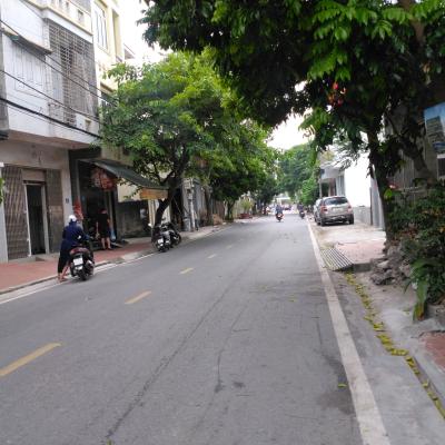 Nhà 3 tầng mặt đường Trực Cát, Thiên Lôi thuận tiện kinh doanh buôn bán
