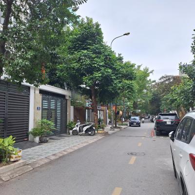 Lô đất 92m2 đường Hoàng Ngọc Phách, Kênh Dương