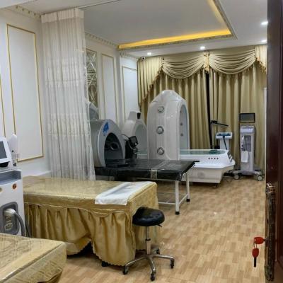 Nhà 4 tầng x 52m2 mặt tiền đường Hoàng Minh Thảo ngay chợ Hàng