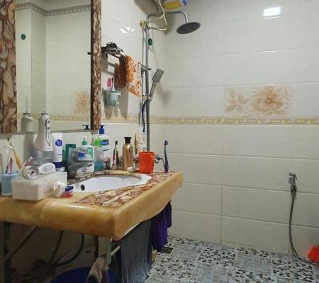 Nhà 5,5 tầng mặt đường Đặng Ma La, P Kênh Dương, Q Lê Chân