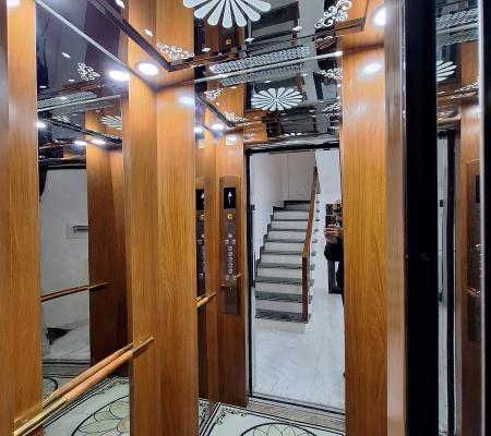 Nhà 5 tầng thang máy 54m2 tuyến 2 phố 193 Văn Cao