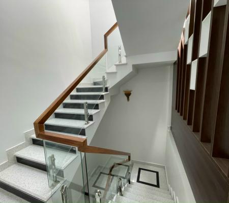 Nhà 4 tầng ôtô đỗ cửa Thiên Lôi & Võ Nguyên Giáp, Lê Chân - HP