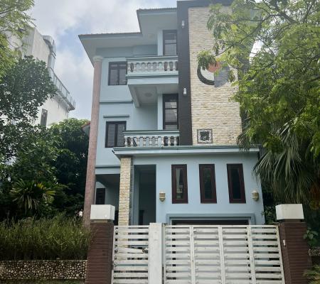 Biệt thự 3 tầng 300m2 khu đô thị Sao Đỏ, Dương Kinh