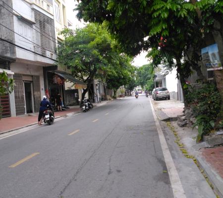 Nhà 3 tầng mặt đường Trực Cát, Thiên Lôi thuận tiện kinh doanh buôn bán