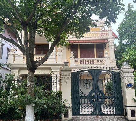 Biệt thự 3 tầng 295m2 khu đô thị Sao Đỏ, Dương Kinh