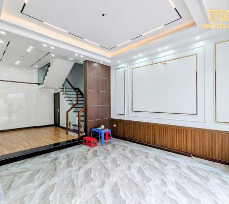 Nhà mới xây 4 tầng sân rộng tại Cầu Tre, Hải Phòng