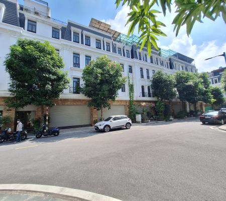 Căn liền kề 4,5 tầng xây thô khu đô thị Hoàng Huy Riverside Tam Bạc
