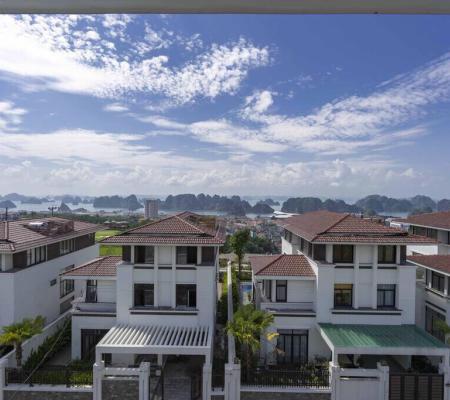 Biệt thự 3,5 tầng 300m2 dự án FLC Grand Villa Hạ Long