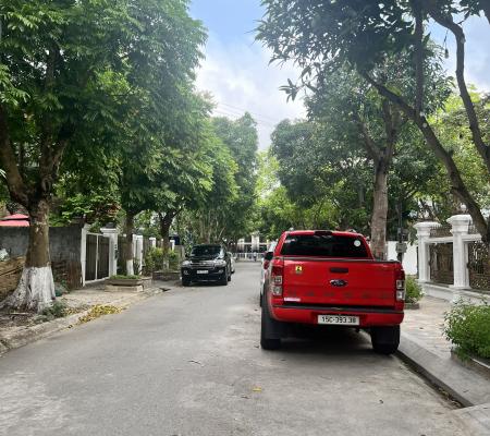 Biệt thự 3 tầng 295m2 khu đô thị Sao Đỏ, Dương Kinh
