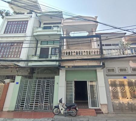 Nhà 3 tầng 94m2 mặt đường Miếu Hai Xã vừa ở vừa kinh doanh buôn bán