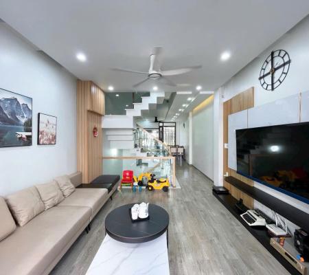 Nhà 4 tầng 60m2 Lô 14 Lê Hồng Phong, Q Hải An
