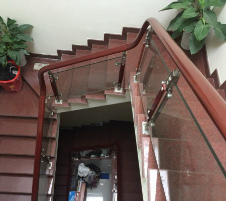Bán gấp nhà 3 tầng mặt đường Đào Nhuận, Kênh Dương, Lê Chân, Hải Phòng