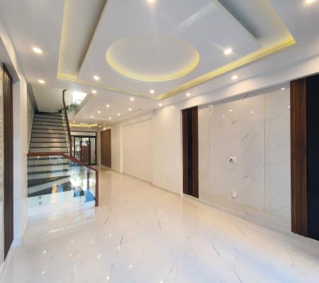 Nhà 4 tầng sân cổng độc lập ngõ 458 Nguyễn Văn Linh, P Vĩnh Niệm